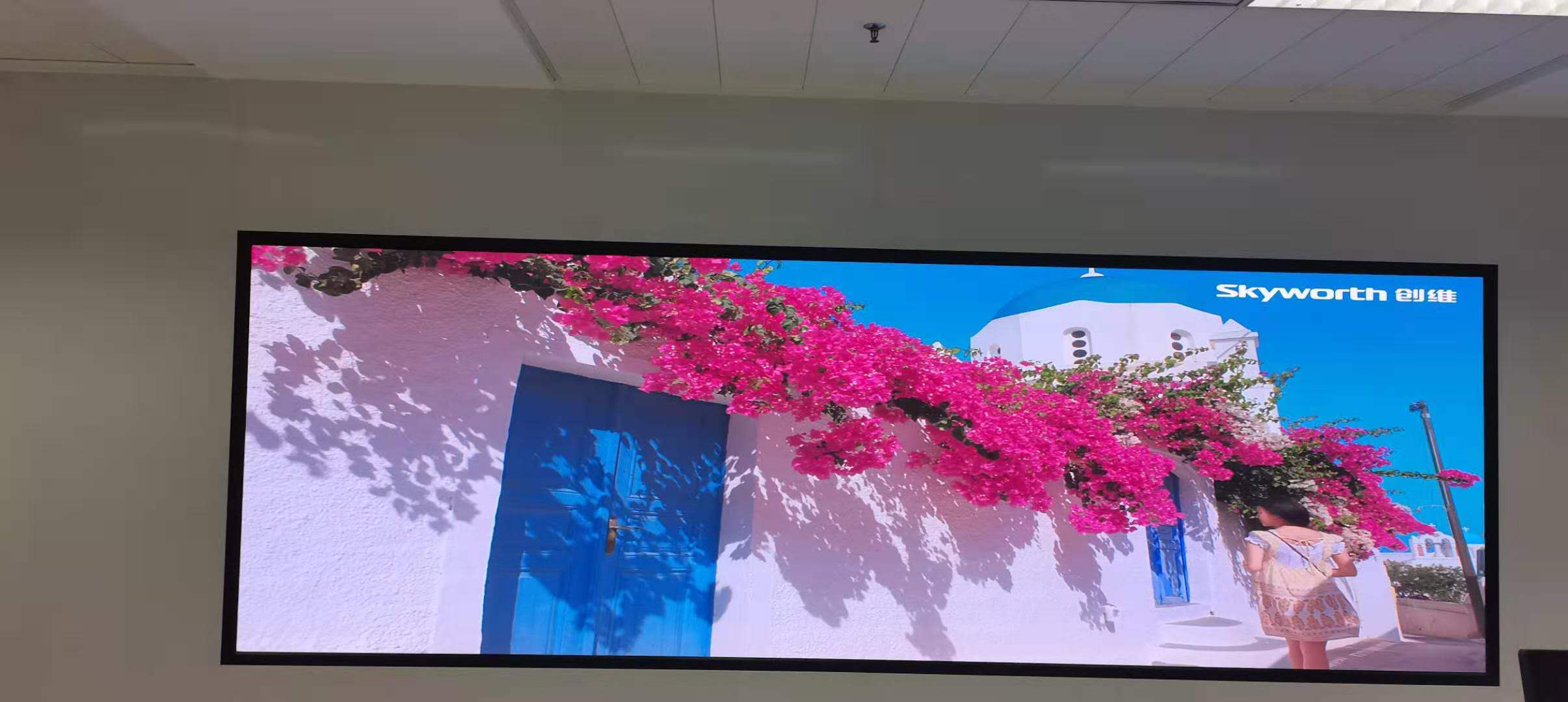 20人會議室選86寸還是110寸？尺寸計算公式+眼動儀測試結果公布！”